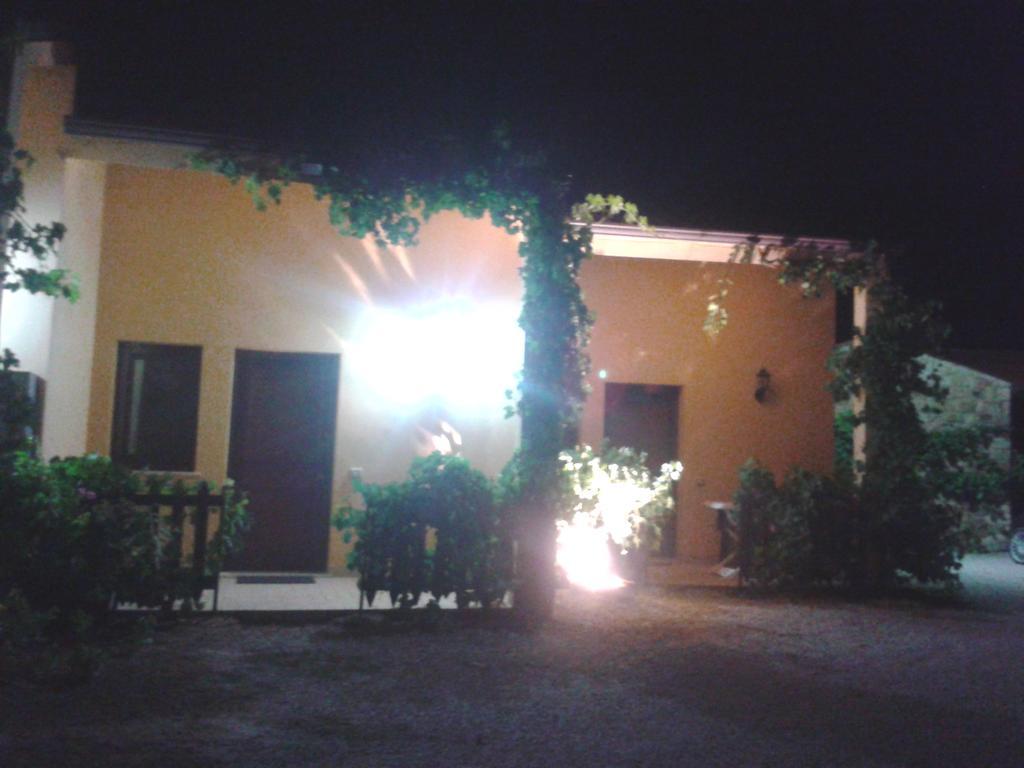 Villaggio Dei Balocchi 卡斯特布奥诺 外观 照片