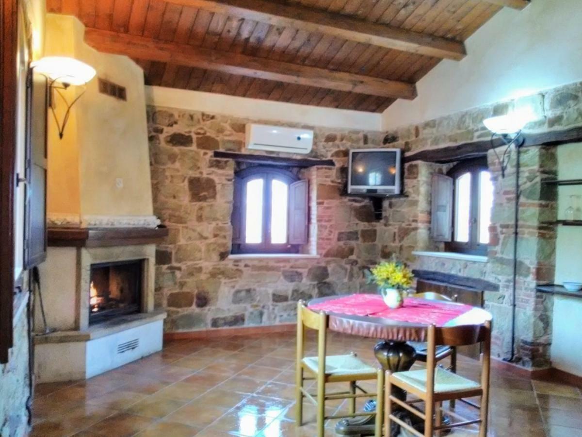 Villaggio Dei Balocchi 卡斯特布奥诺 外观 照片